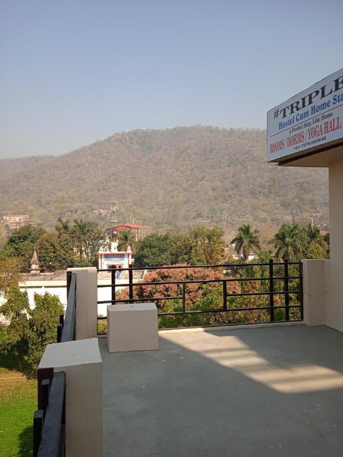 Triple1 Hostel & Homestay Ришикеш Экстерьер фото