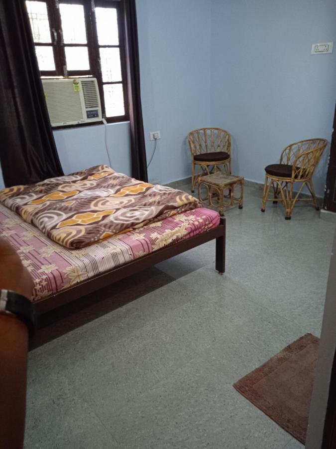 Triple1 Hostel & Homestay Ришикеш Экстерьер фото