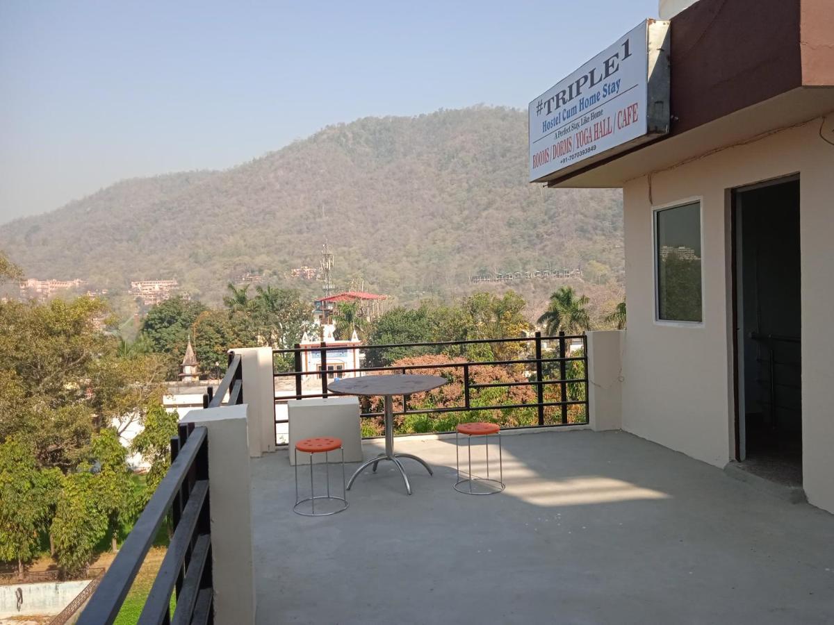 Triple1 Hostel & Homestay Ришикеш Экстерьер фото