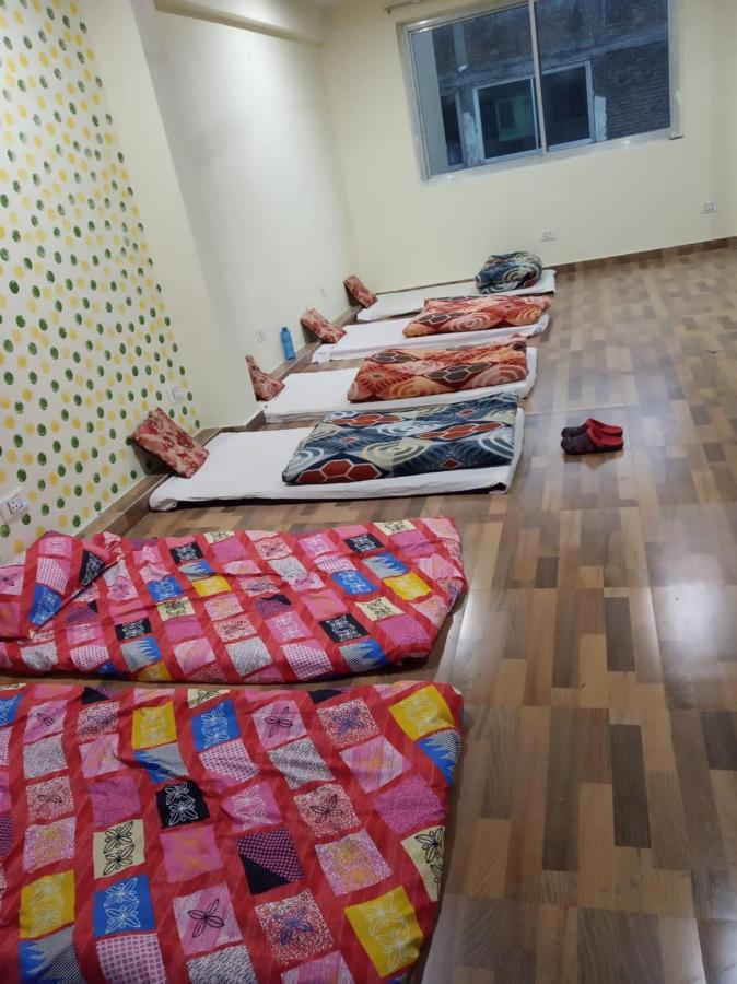 Triple1 Hostel & Homestay Ришикеш Экстерьер фото