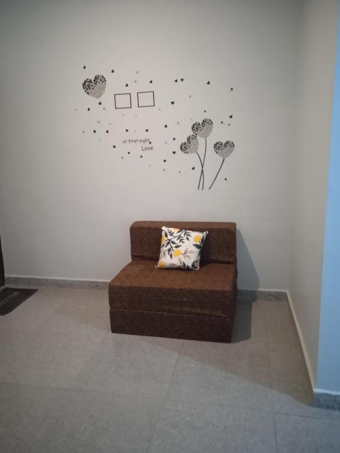 Triple1 Hostel & Homestay Ришикеш Экстерьер фото