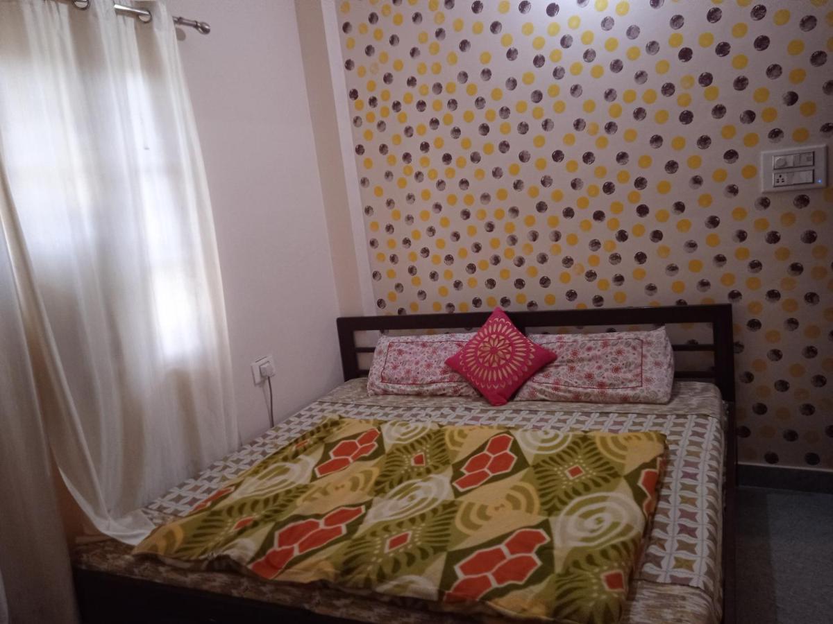 Triple1 Hostel & Homestay Ришикеш Экстерьер фото