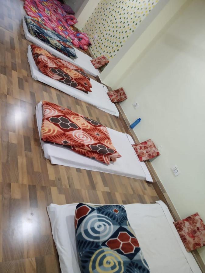 Triple1 Hostel & Homestay Ришикеш Экстерьер фото